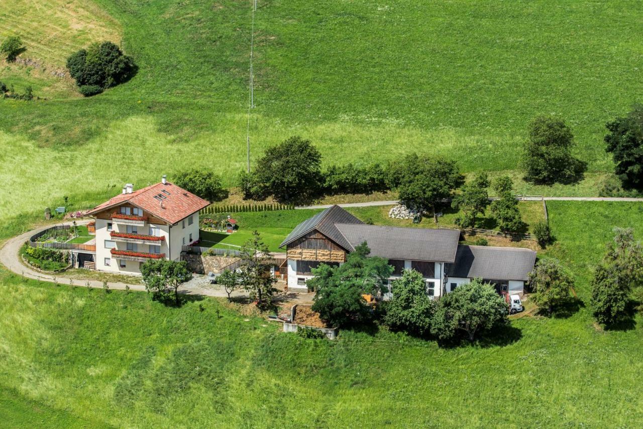 Finggeneislerhof Apartamento Villandro Exterior foto